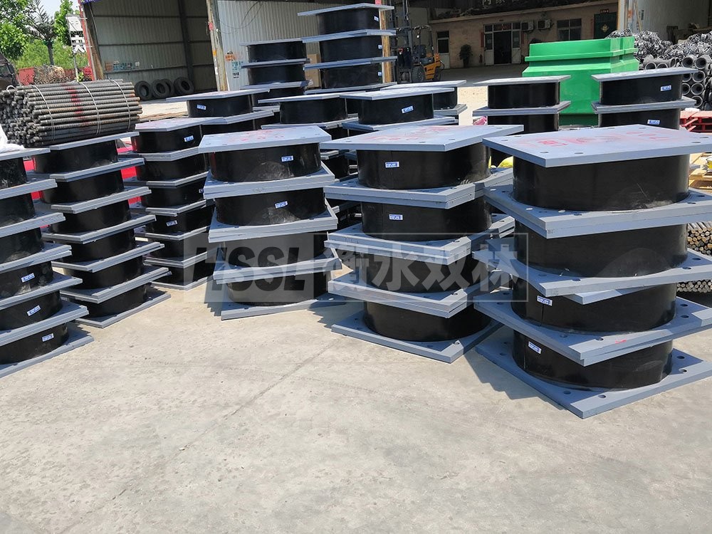 LRB1300隔震支座源头工厂 抗震橡胶隔震支座生产厂家 水平力分散力型隔震支座源头工厂