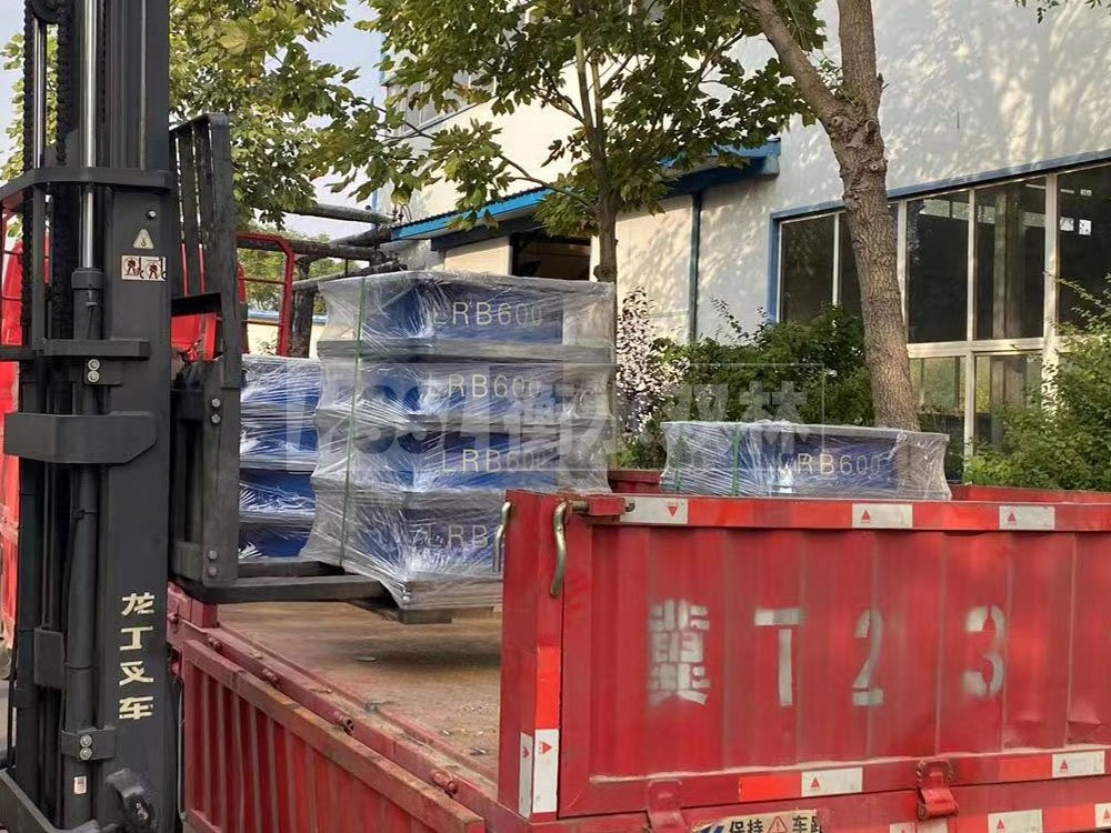 住宅隔震支座
